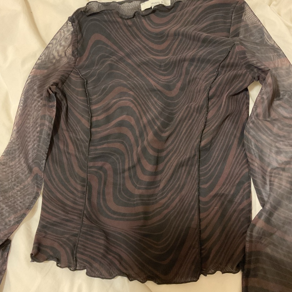 Vintage Elegant Wavy Mesh Longsleeve Top